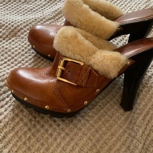 Michael Kors Tan Leather Shearling Clogs